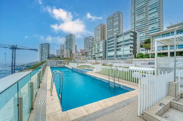 Apartamento Depto Equipado Frente Al Mar. Excelente Terraza Vina del Mar