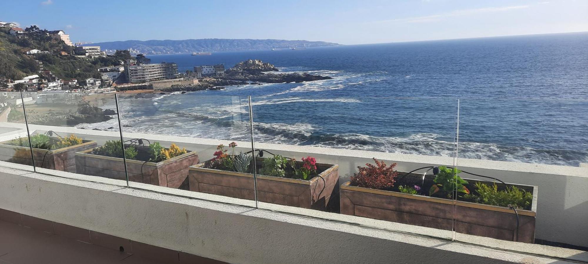 Depto Equipado Frente Al Mar. Excelente Terraza Apartamento